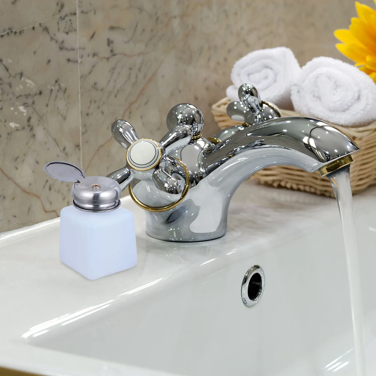 

3 Pcs Alcohol Bottles Plastic Pump Dispenser Squeeze Modern Travel Empty Holders Disinfectant Container