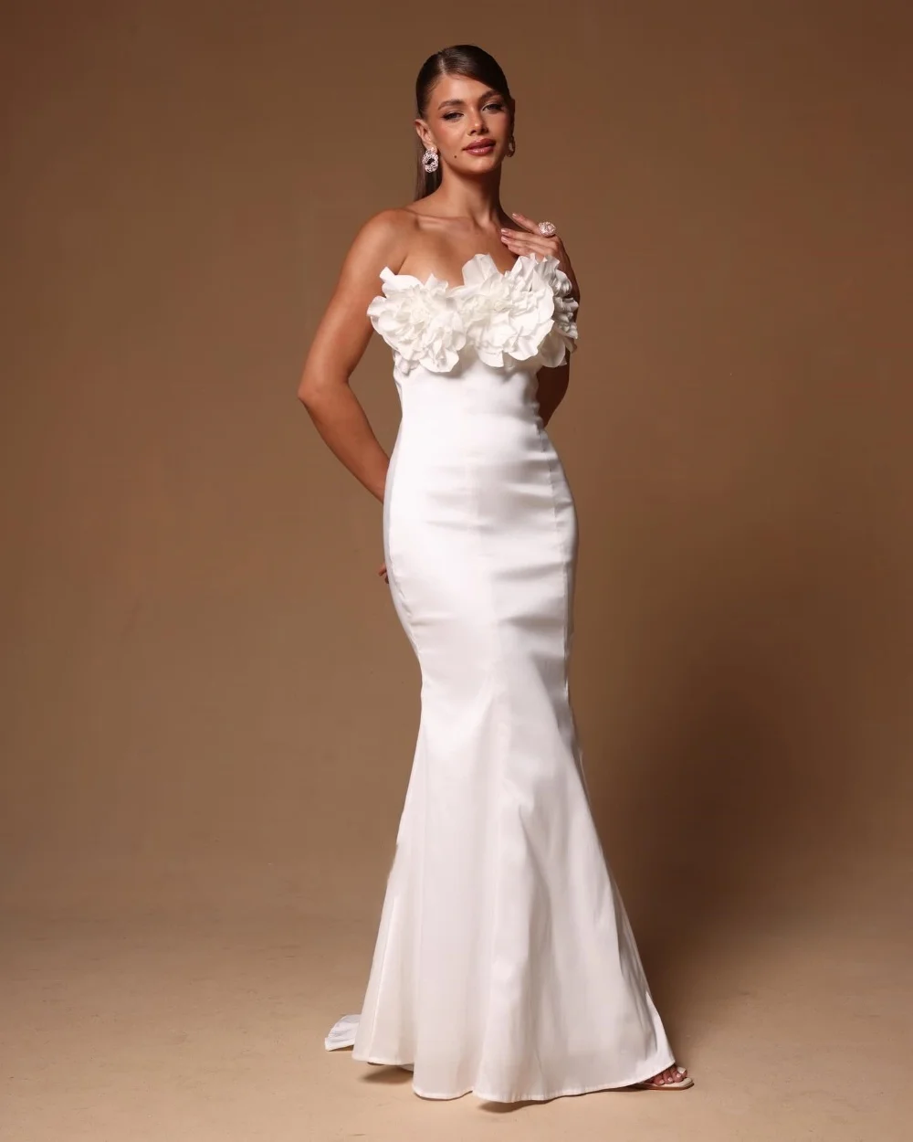 

Customized Sexy Fashion Jersey Pleat Handmade Flower Mermaid Strapless Long Dresses Bespoke Occasion Dresses High Quality Retro