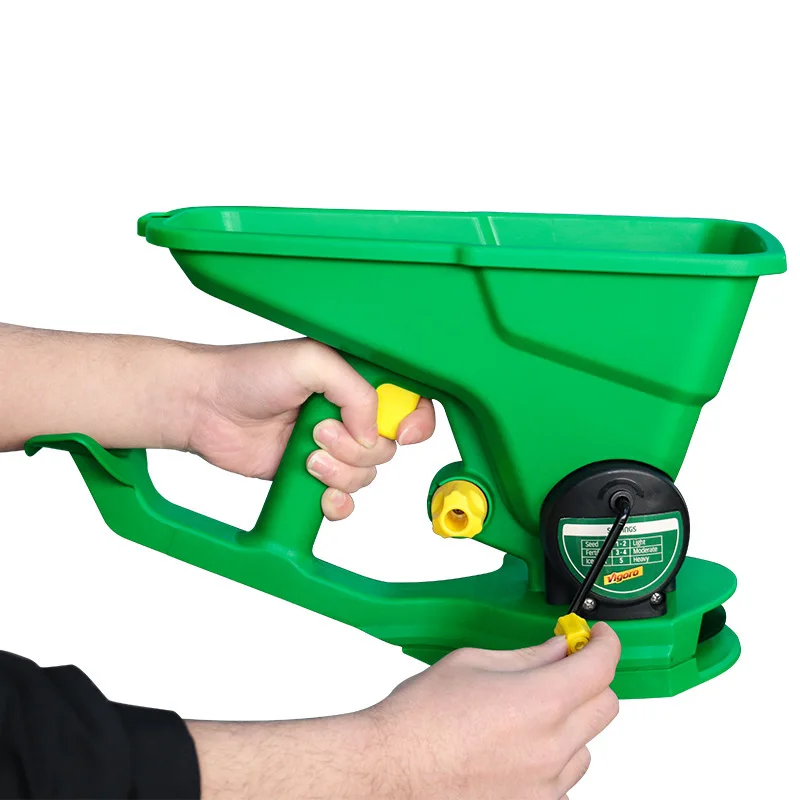 C173 Hand-cranked Seeder Manual Small Seeder Farmlands Fertilizer Spreaders For Agricultural Use