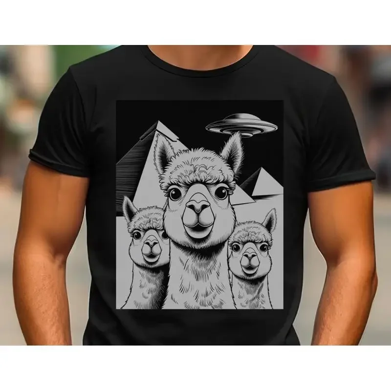 Alpaca Animal Selfie Ufo Vintage 90S Style T Shirt Retro Funny Meme Alien Gag Adult Y2K More Colors