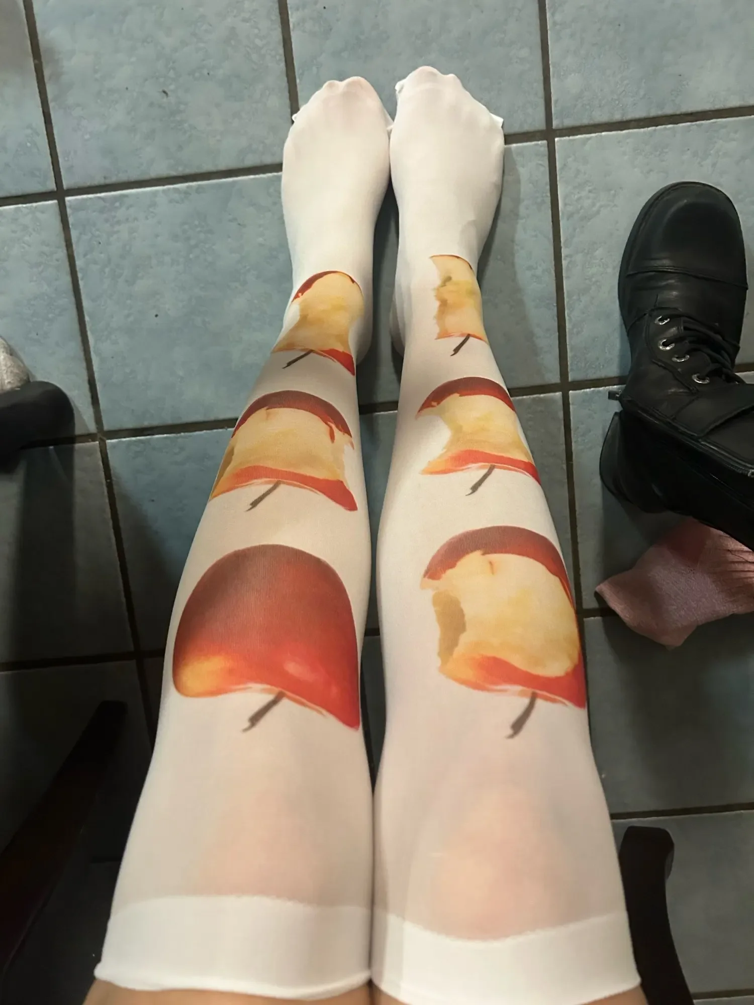 Long Socks Woman Cosplay Sexy Shoopy Lolita Harajuku Compression Stockings for Women Punk Pantyhose Tights Knee High Socks Goth