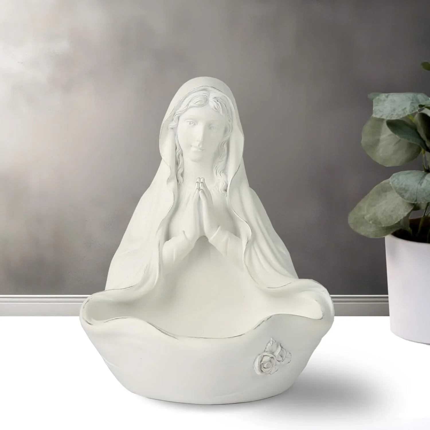1Pc Virgin Mary Sculpture Exquisite Catholic Statue Ornament Resin/Plastic Religious Figure Handmade Figurine Room Decoration