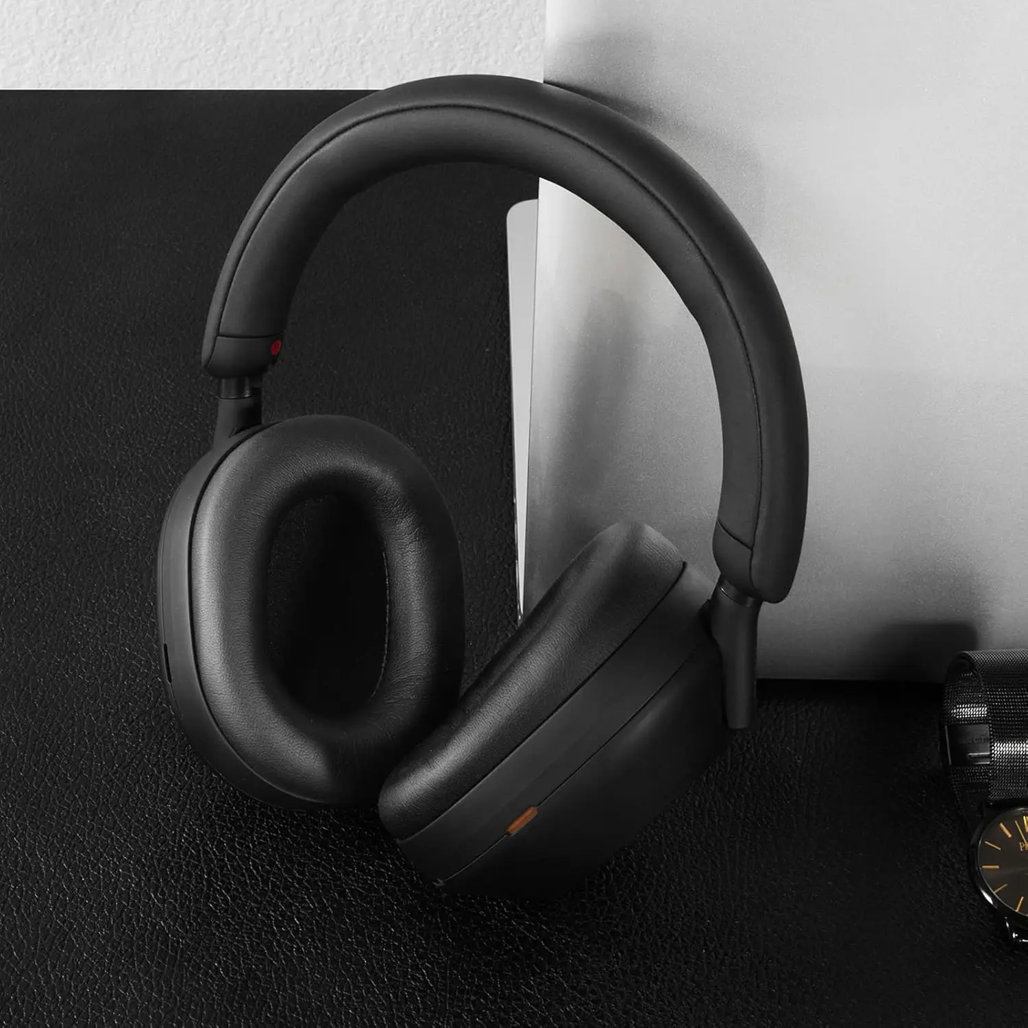 وسائد أذن بديلة WH-1000XM لسماعات الرأس Sony WH-1000XM5 المانعة للضوضاء، أغطية أذن XM5 ممتازة مع Protei الناعمة