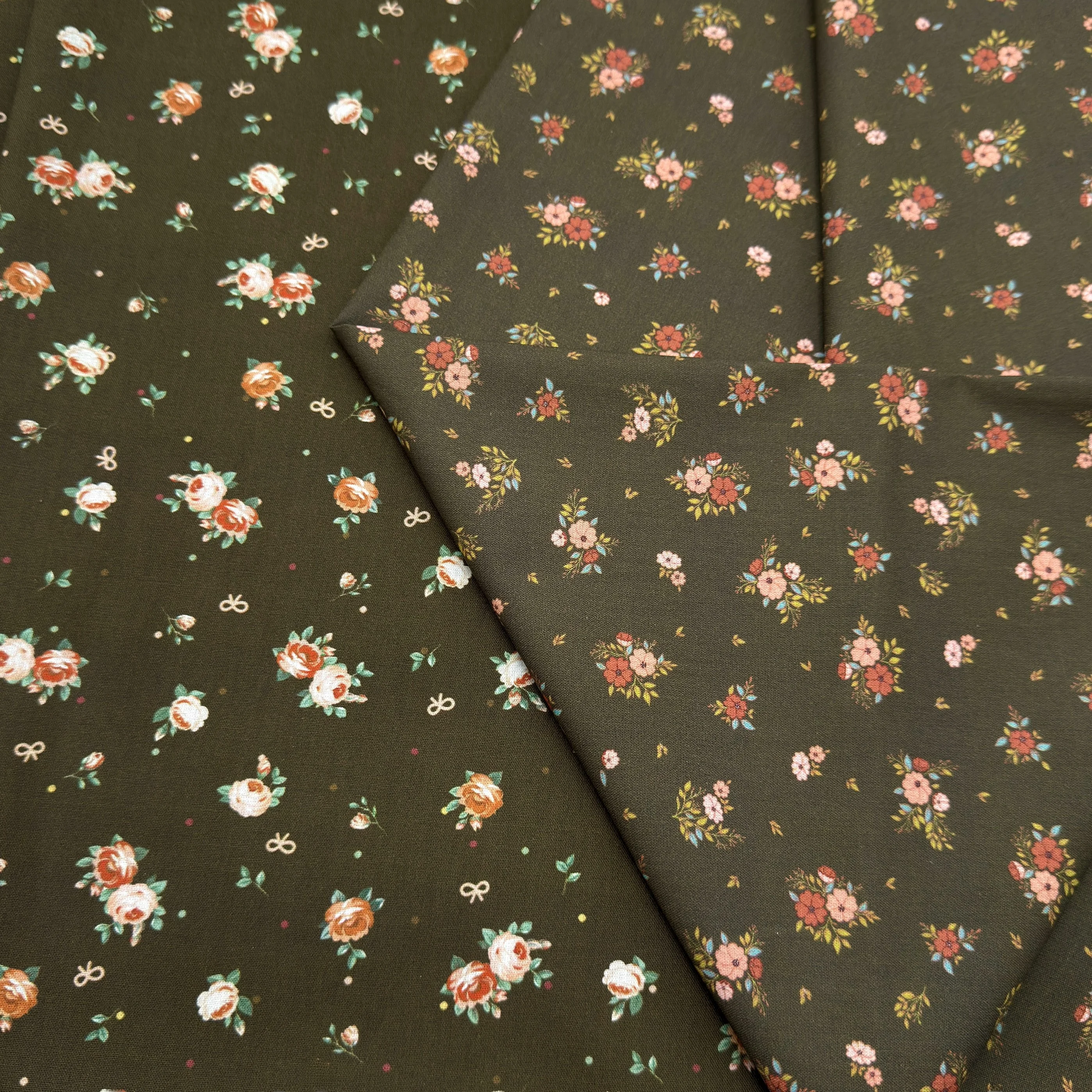 

Ретро-зеленая хлопковая ткань с цветочным принтом для сумок и одежды ручной работы, 20 штук, плоская ткань, цена за метр, ширина 11 метров