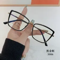New Korean Women Fashionable Oversized Eyeglasses Frame Anti Blue Light Glasses Myopia Glasses Frame Flat Lens Men Wholesale