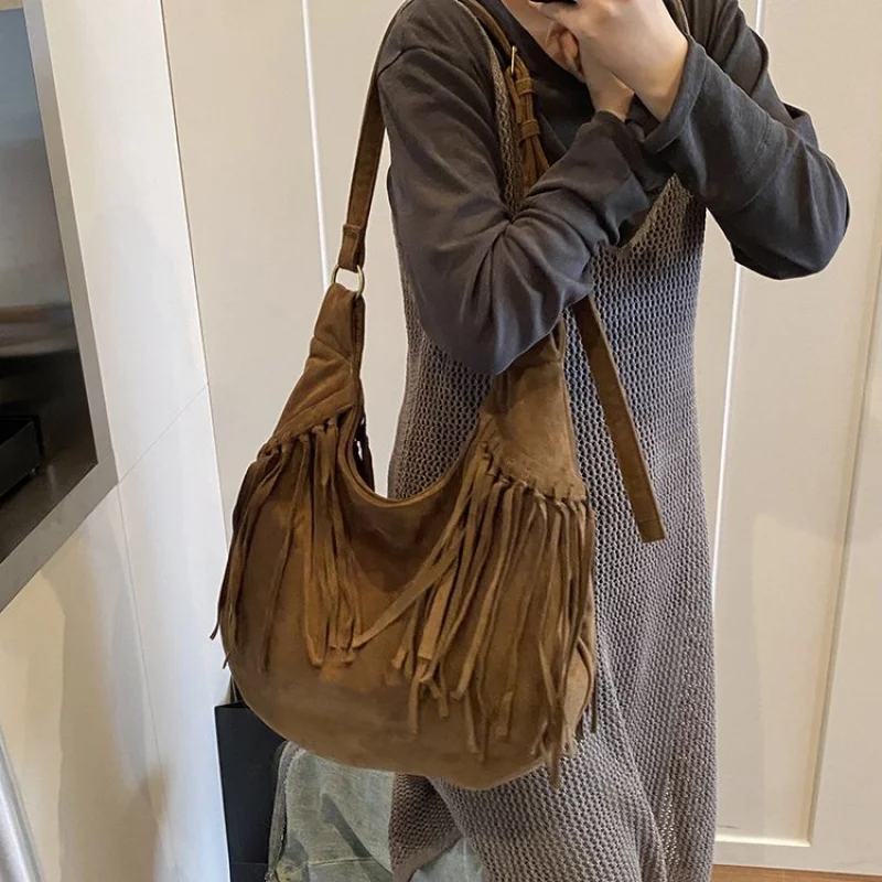 

Fashionable Ladies Crossbody Bag With Detachable Strap, Premium Leather Shoulder Handbag, Stylish Tote For Casual Activities