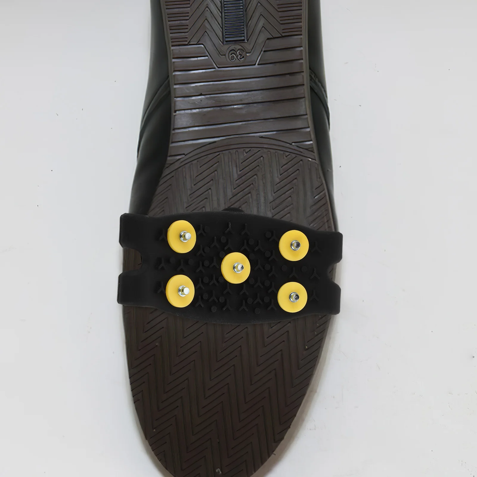 

Silicone Ice Snow Traction Cleats For Shoes 5-Tooth Anti-Slip Grippers Walking On Snow Outdoor Winter Shoe Spikes