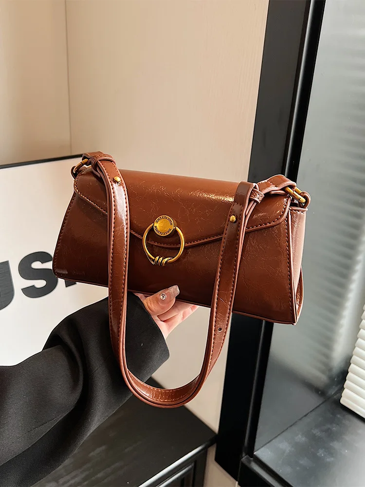 

Vintage PU Leather Small Flap Shoulder Bags for Women New Trendy Female Commuter Crossbody Bag Simple Handbags and Purses