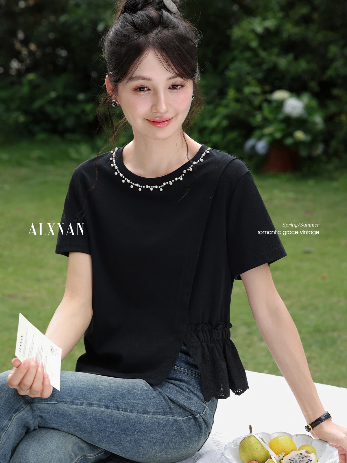 

ALXNAN Women's Black T-shirt Elegant Loose-fit Casual Cotton T-shirt 2025 Summer Office Lady Short Sleeve Tops Female L559162