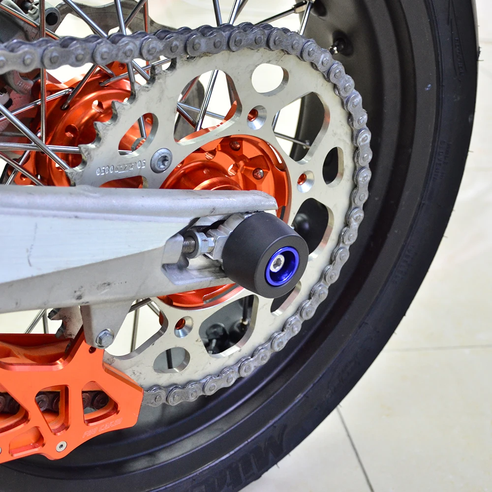 (EU-Lager) Vordere und hintere Achsenschutzringe für KTM 690 Duke /Duke R 690 SMC /SMCR Husqvarna 701 Supermoto – Detail 16