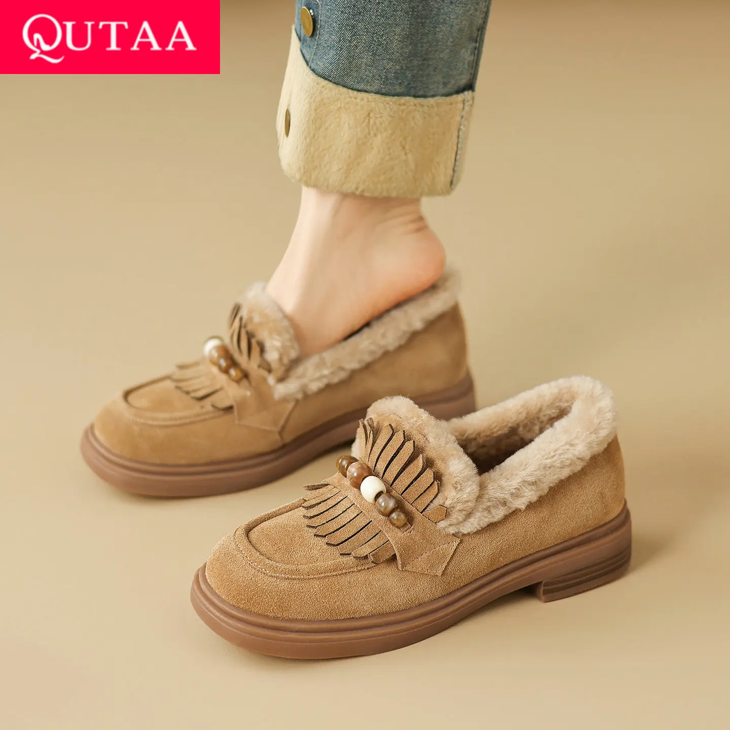 

QUTAA Fashion Cow Suede Winter Women Loafers Shoes Autumn Casual Tassel Low Heels Round Toe Wool Warm Pumps Shoes 34-42