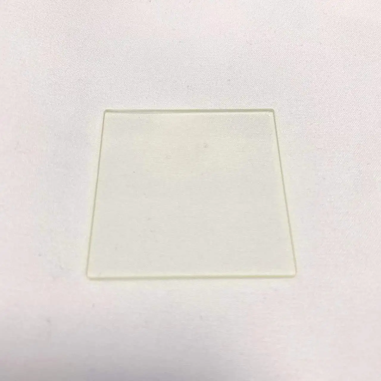 Varios tamaños, forma cuadrada, 50x50x2mm, corte UV, 420nm, IR Visible, paso largo, filtro de vidrio amarillo JB420