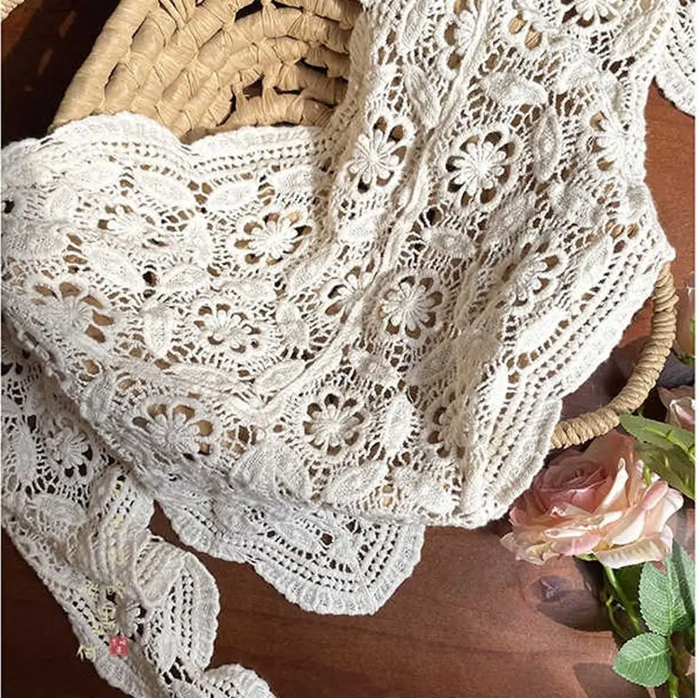 

Retro Fake Collar Lace Shawl Cape Cloak Flower Scarves Korean Style Clothes Decoration Lace Triangle Scarf Female