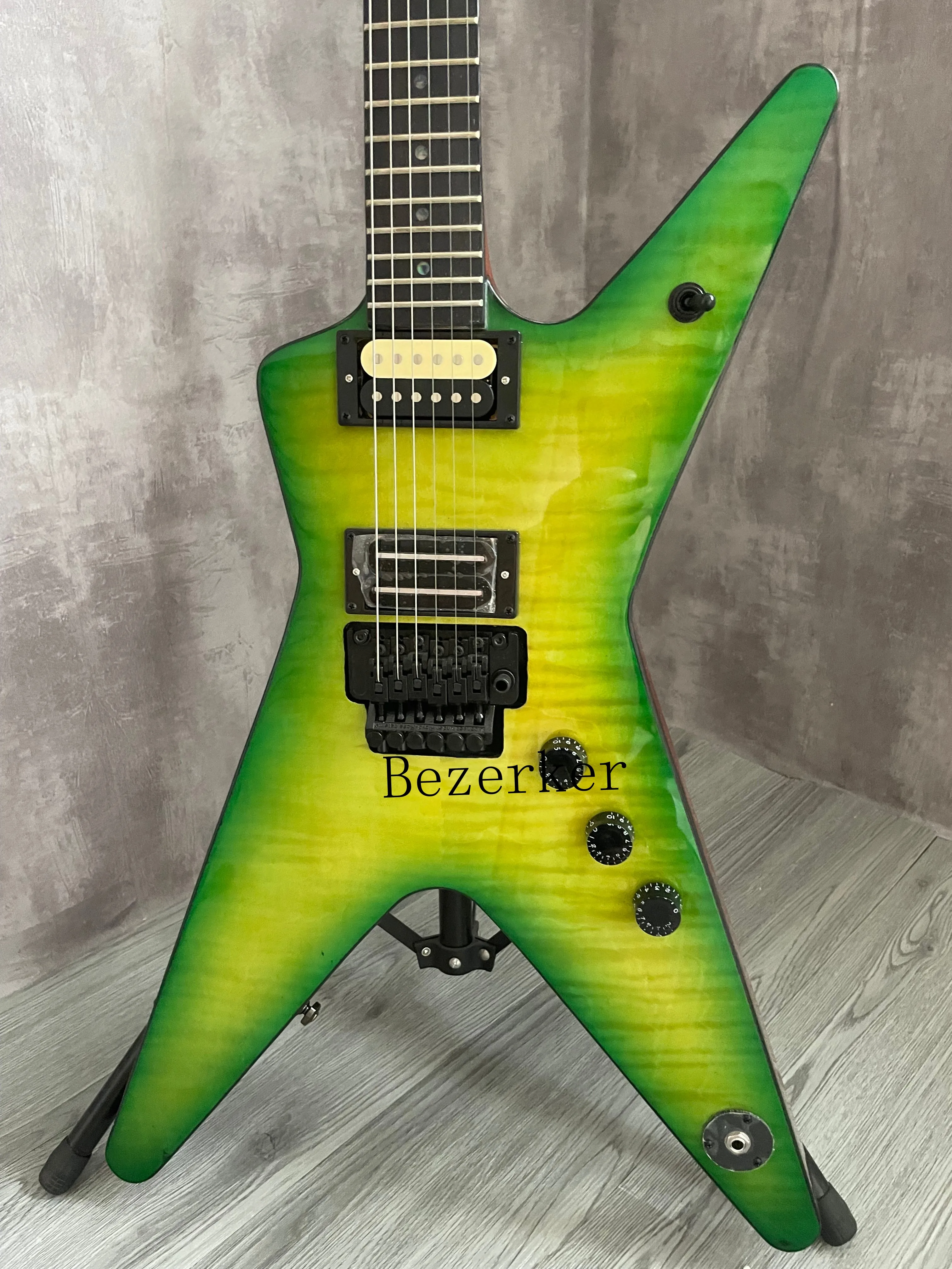 Custom Washburn Dimebag Darrell  Signature Model  Electric Guitar Green