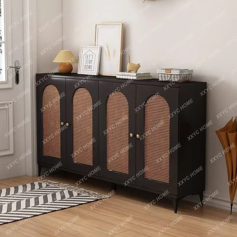 

Большой вместительный шкаф-тумба для столовой LXRattan из массива дерева, в японском стиле, с двумя дверцами.
