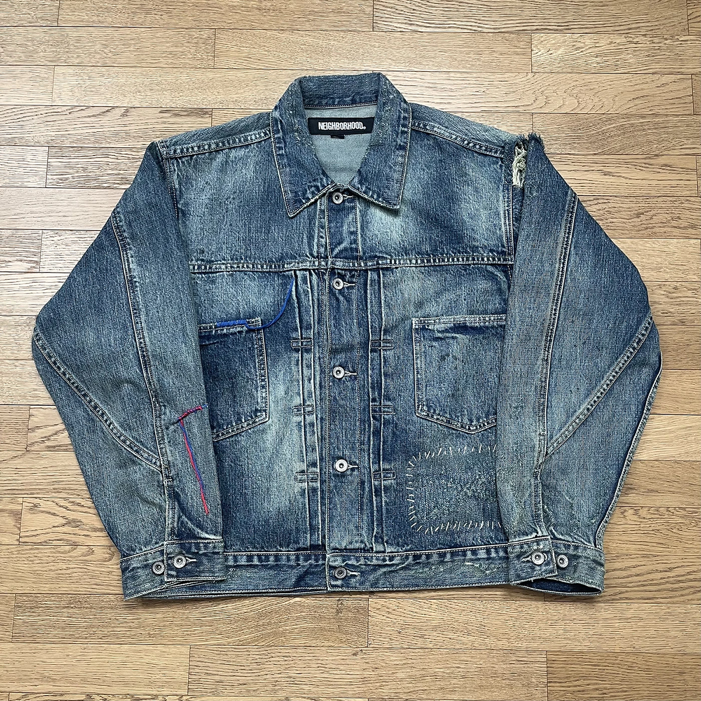 

Мужское джинсовое пальто Waed Jaet Destroyed NBHD 22AW Tead Knife Cut молодежное хлопковое 00% весна осень зима