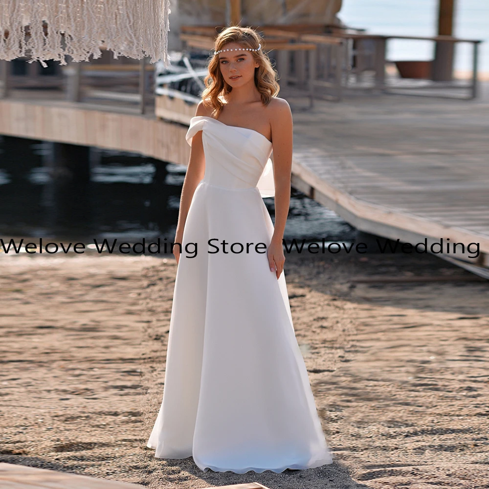 

Romantic Beach Wedding Dress Strapless Floor Length Pleat Corset Bridal Gown Sweep Train Sleeveless Simple Robe De Soriee 2024