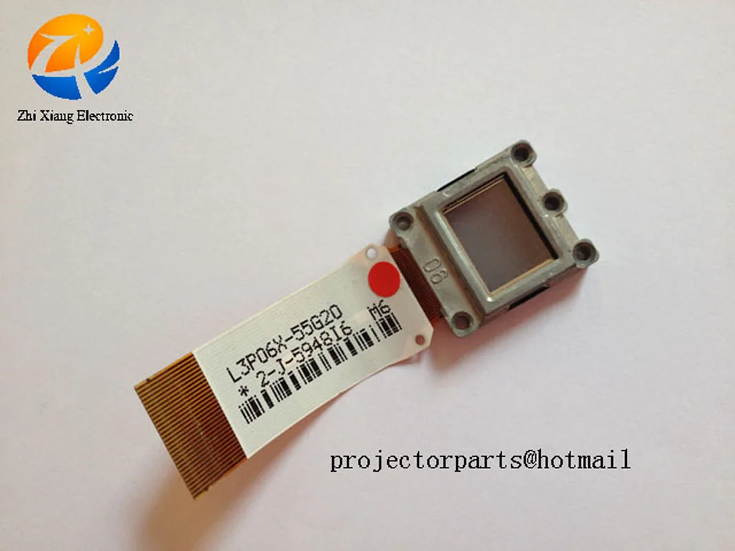 

Projector parts Original L3P06X-55G20 red Projector LCD panel Free shipping