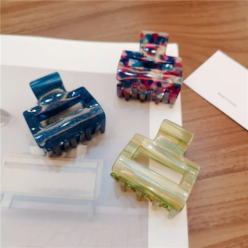 5 سنتيمتر X 5,5 سنتيمتر عالية الجودة موضة النساء مقاطع هندسية المشابك خلات دبابيس شعبية هدية مثالية الحلو الفتيات إكسسوارات الشعر