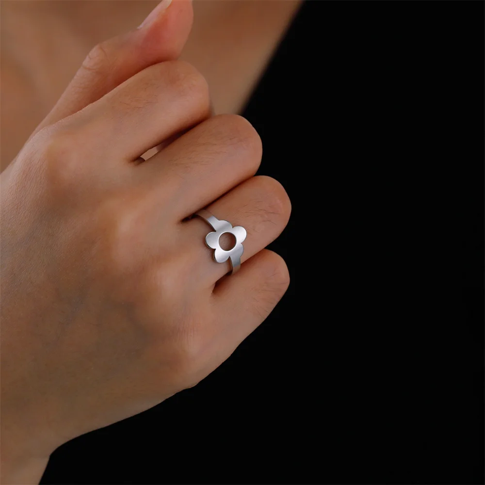 My Shape Flower Rings for Women  Stainless Steel Daisy Finger Rings Wedding Engagement Birthday Elegant Jewelry Female Gift
