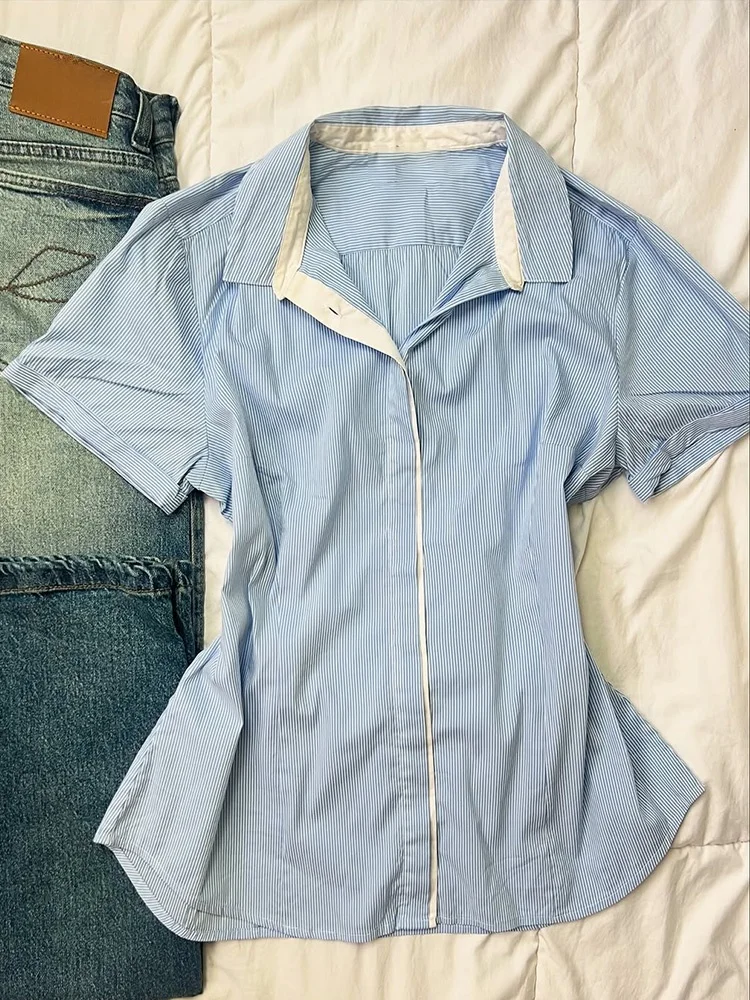 

Original Qianyue Weiyun American Retro Blue Striped irt Slimming Waist Design Summer 2025 Women's Faion Casual Cotton Blouse