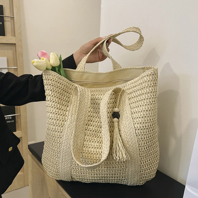 Summer Woven Large Capacity Female Bag Fashion Net Red Retro Commuter Bags Leisure Vacation Beach Bag