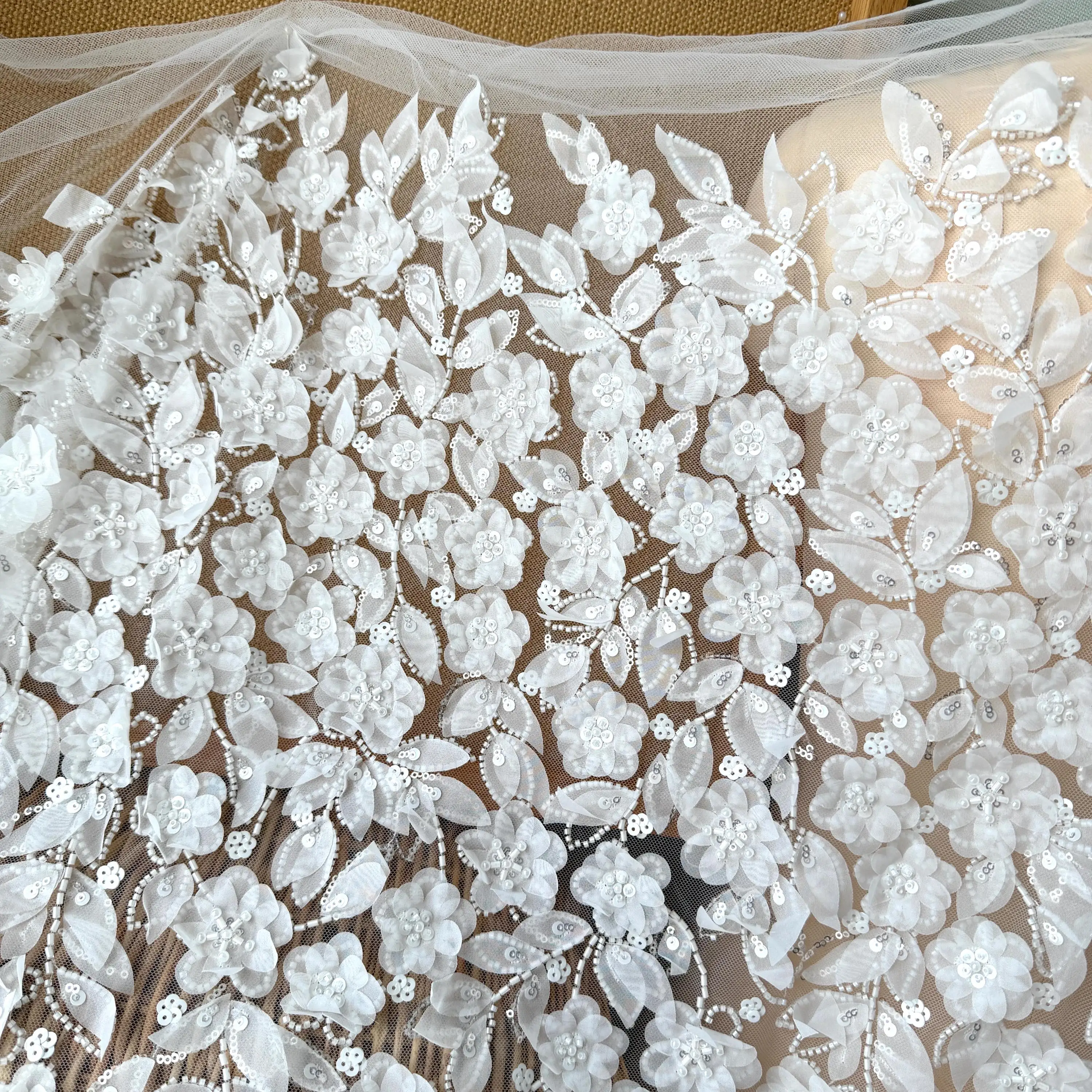 Haute Couture Off White 3D Bea - Wedding Dress 评论和价格