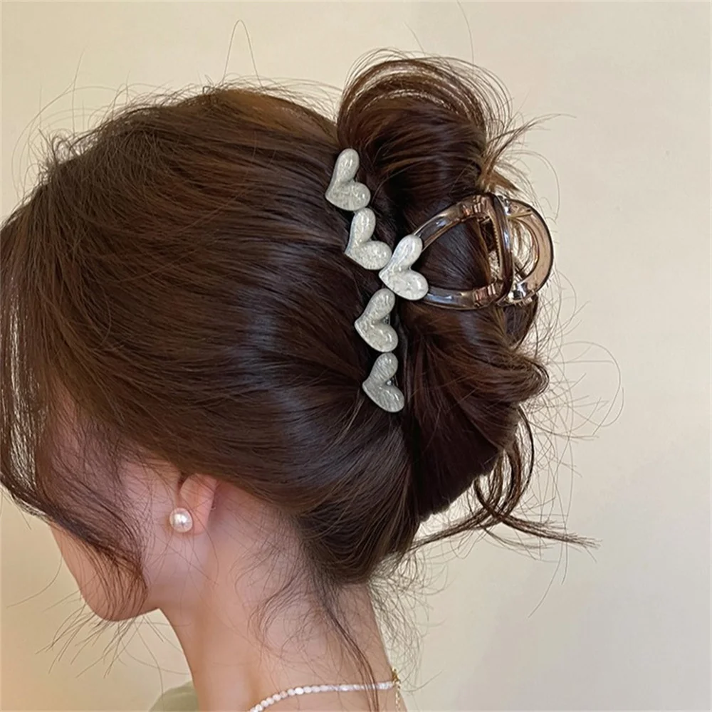 Fashion Love Heart Hair Claw for Women Elegant Hair Shark Clip Headdress Girls Hair Clips Accessories Korean Simple Headwear image 3