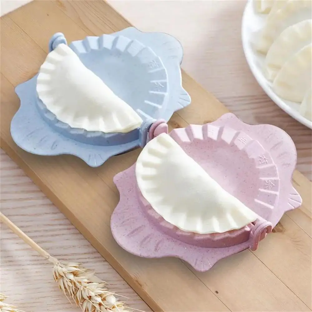 DIY Plastic Dumpling Mold Dough Press Gadgets For Cooking Dumplings Easily Ravioli Maker Jiaozi Maker Gadget Kichen Tools Set