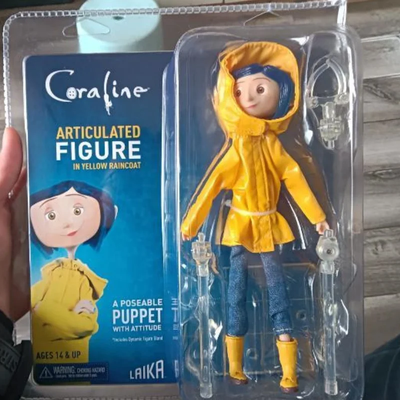 Coraline The Secret Door Figure Caroline Figure Neca Anime Figura Impermeabile Pvc 7 pollici Statua Modello Bambole Scrivania Regali di compleanno