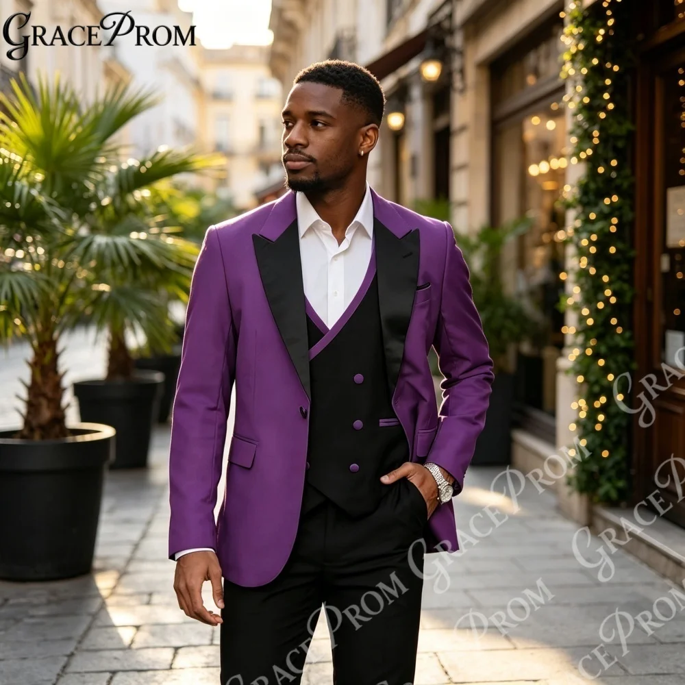 

Exquisite Men Suit 3pcs Purple Blazer Black Peak Lapel Black Vest Pants Tailored Fit for Wedding Banquet Party Tuxedo Customized