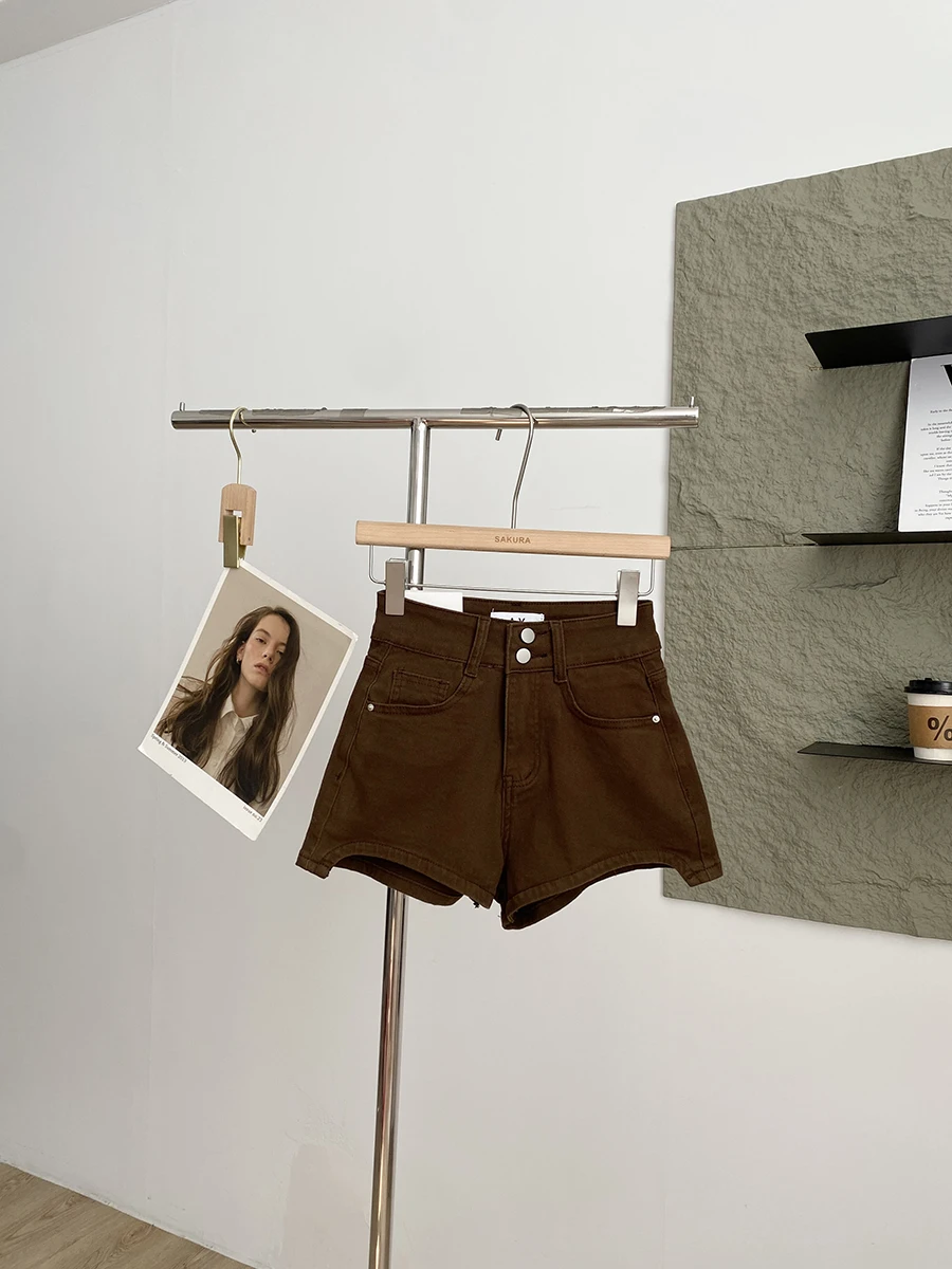 

Женские джинсовые шорты с высокой талией, облегающие, повседневные, однотонные, в ретро-стиле, для города, осень 2025, корейский стиль, хит продаж