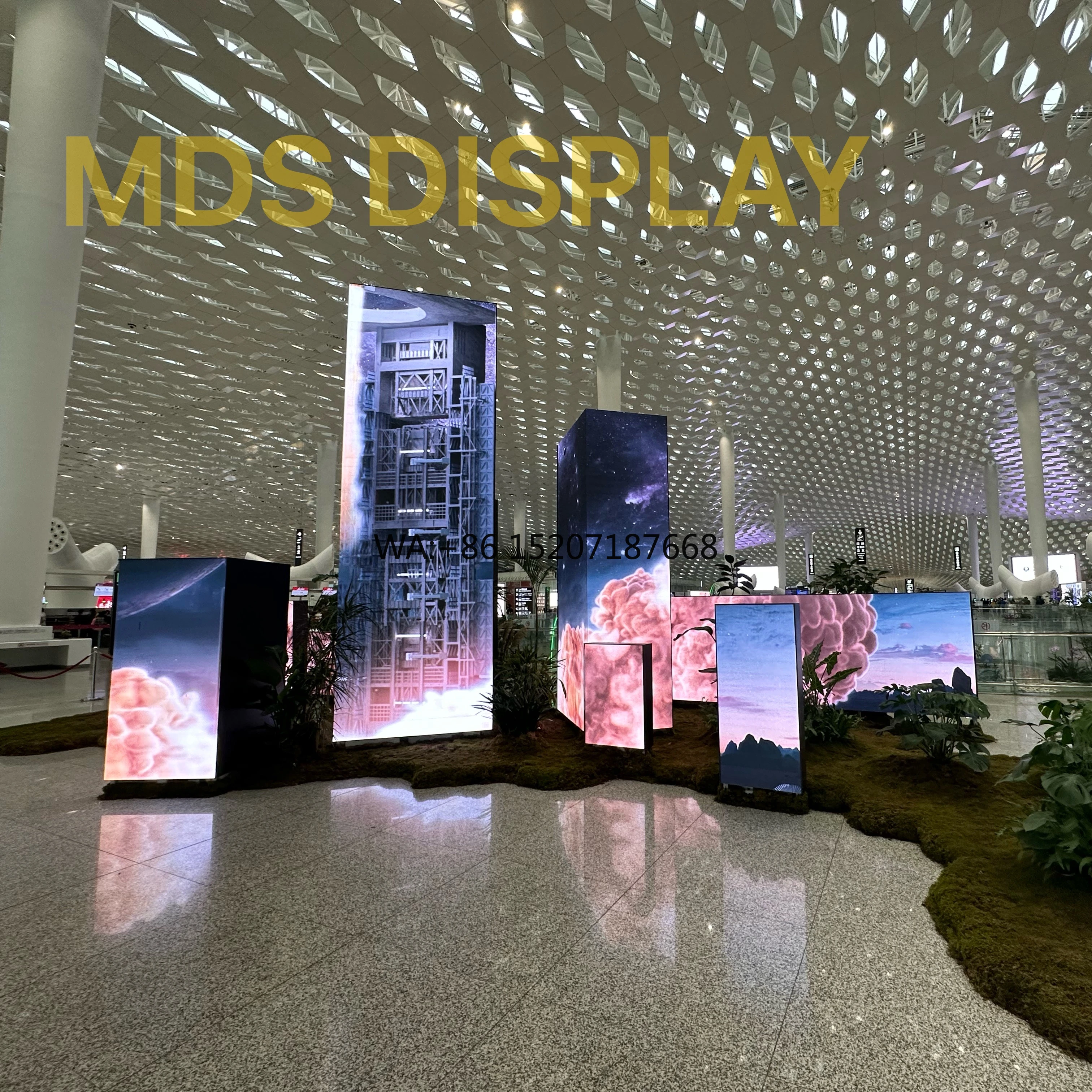 

Customized Indoor Cube Right Angle Right Angle Column LED Display for Commerical Advertising