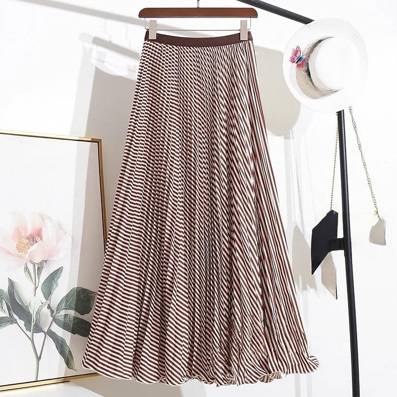 กระโปรงยาวทรงเอพลีทลายทางสีแดงสไตล์วินเทจสำหรับผู้หญิง เอวสูง ทรงหลวม สไตล์ลำลอง กระโปรงยาวพลิ้วไหว  ชุดฤดูใบไม้ผลิ/ฤดูร้อน 2026