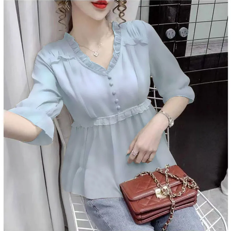 Korean Commuter 2024 Summer New Women's Solid Color V-Neck Button Spliced Lace Fashion Sweet Loose Half Sleeve Chiffon Blouse