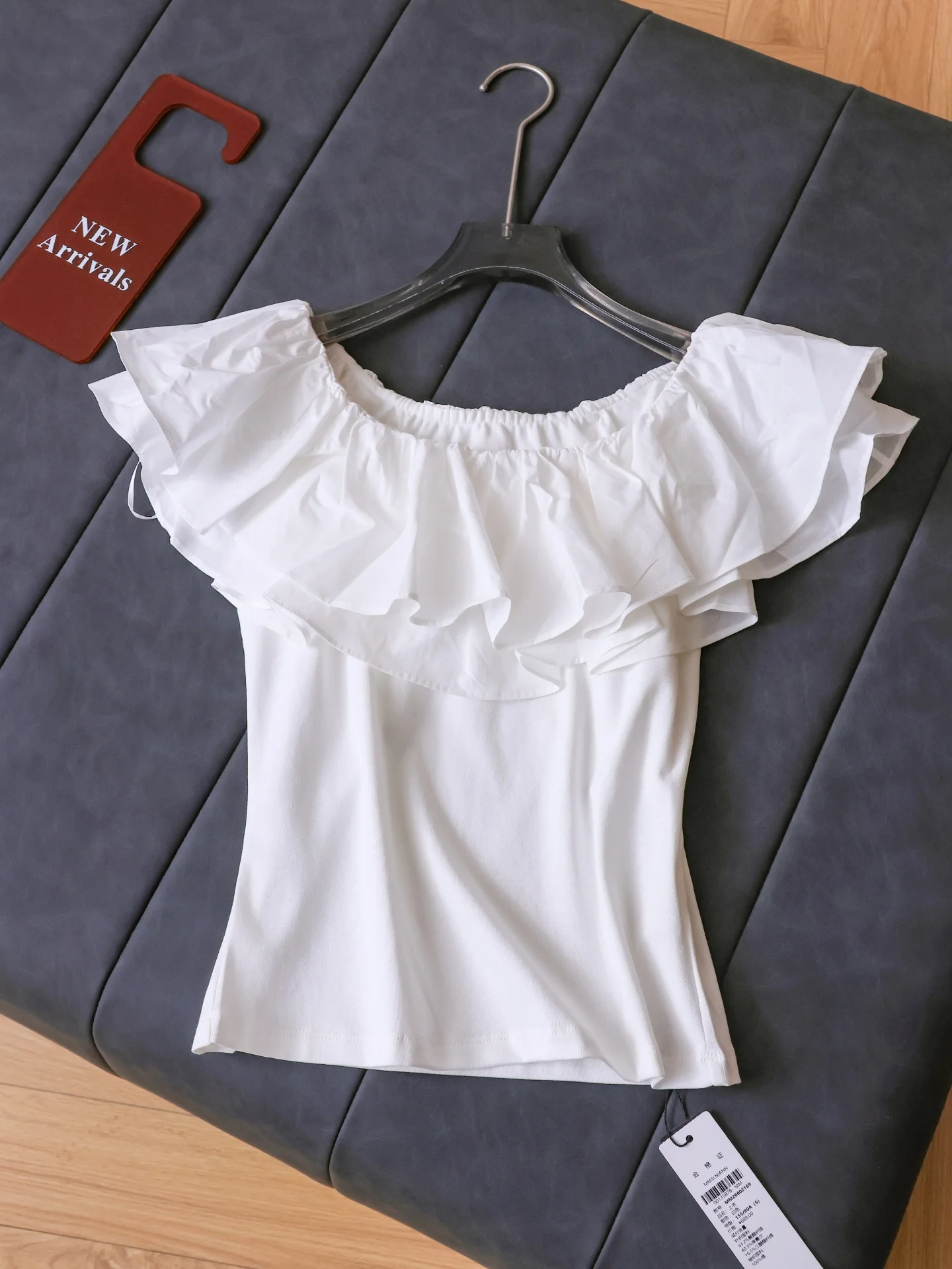 Slim Fit Shoulder Bared One Shoulder T-Shirt Pure Color Bell Sleeve Summer New Style Short Sleeve Women's T-Shirt Casual Simp...