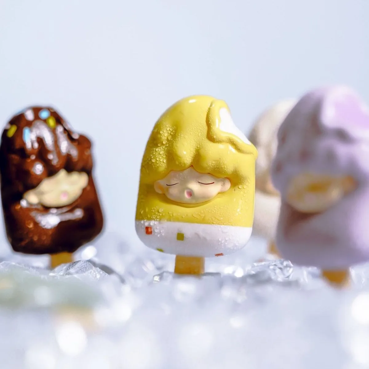 

JOTOYS YUMO Mini Popsicle Series Mystery Box Mystery Box Прохладные и нежные милые настольные украшения Модные игрушки Коллекционные подарки