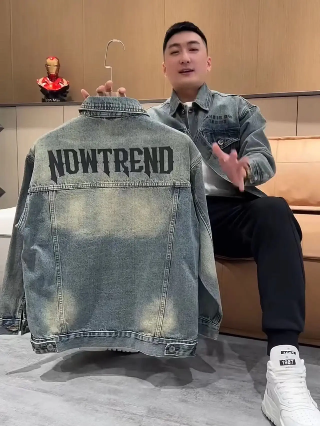 

Ретро-джинсовая куртка в американском стиле для мужчин, осенне-весенняя, дышащая, с длинными рукавами, с принтованным воротником, молодежная, модная, O...