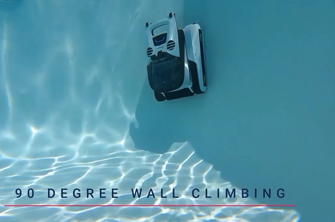 New Arrival Cordless Automatic Robot Pool Cleaner Wireless Underwater Crawler Smart Swimming Silicone ABS