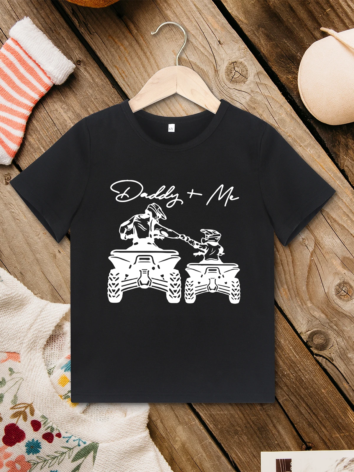 

Daddy and Me Fist Bump Print Boys Clothes Fashion Trend Summer New Kids T Shirts Outdoor Casual Streetwear Tees Fast Delivery