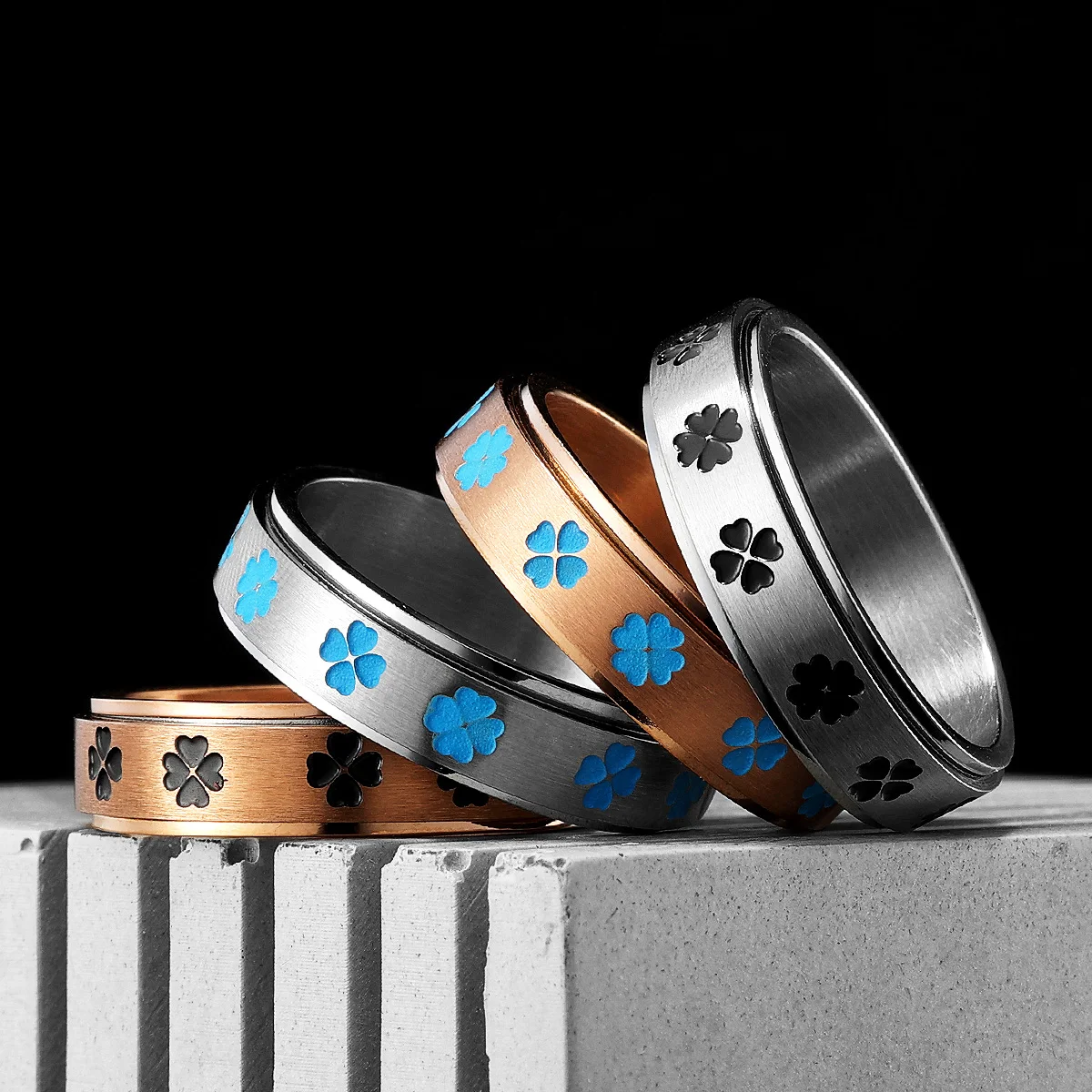 Lucky Clover Fidget Spinner Men Rings Stainless Steel Simple Luxury Punk New Women Jewelry Fashion Accessories Gift Wholesale