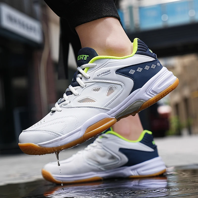 

Training Badminton Shoes Men Anti-slip Casual Running Shoes Men Lightweight Wear-resistant Fashion Outdoor Sports Men Shoes
