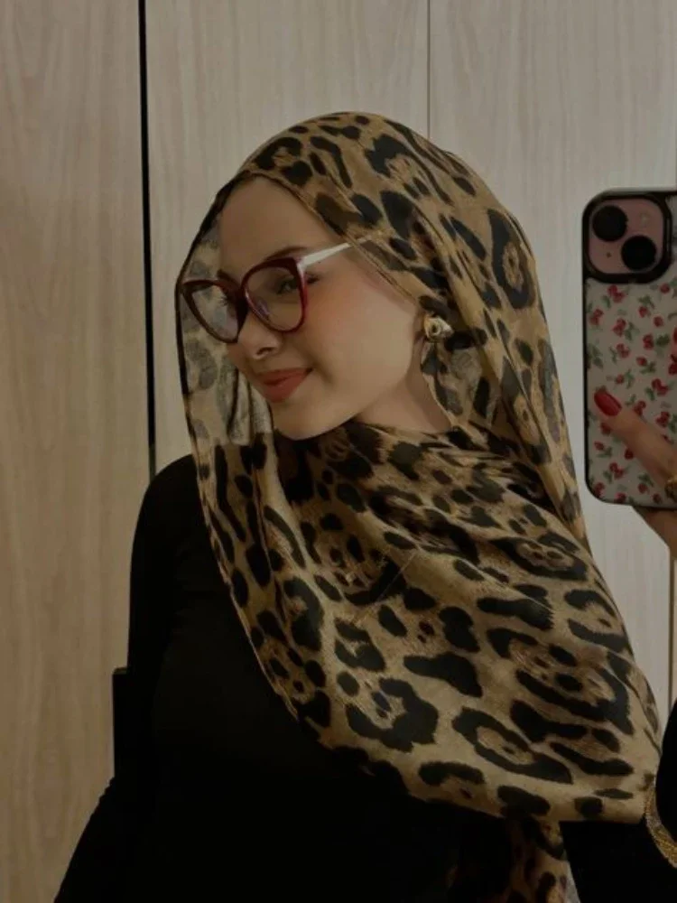 Moda Leopard Print Hijab per le donne Lungo Bali Filato Stampato Sciarpa Musulmano Turbante Turbante per le donne Scialle Hijab Femme Musulman