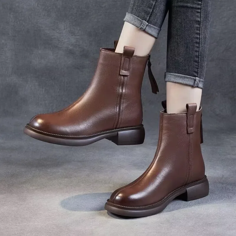 Botas curtas de zíper de pelúcia feminino, na moda e na moda, Versátil, Outono, Inverno, Novo, 2024