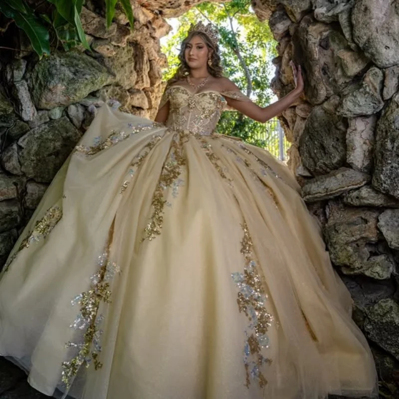 

Yellow Quinceanera Dress off-shoulder Crystal Glitter Flower Decal Long tail Bow Vestidos De 15 Quinceanera ﻿Customize