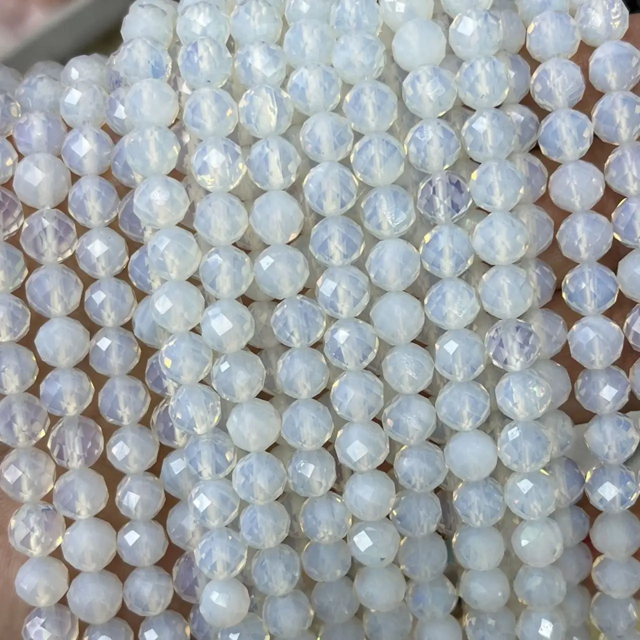

Factory Engraved hard cut round bead natural AAA opal Mausoleum pattern small cut scattered beadsDIY Bracelet jewelry