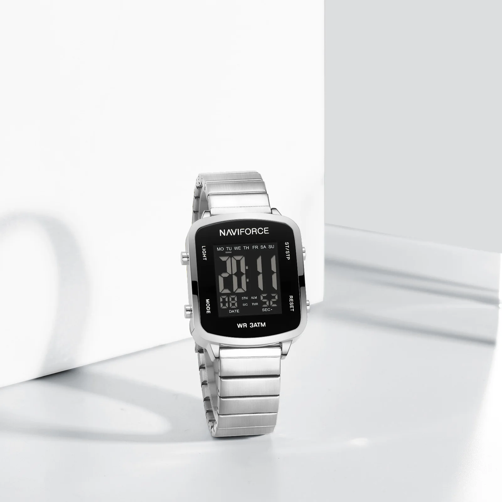 NAVIFORCE NF5058 Elegant Ladies Electronic Watch Calendar Waterproof Steel Strap Casual Digital Watches for Woman