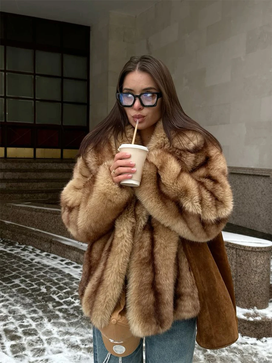 Brown Stripes Gradient Premium Faux Fox Fur Coat Women’s Fashion Iconic Plush Outwear High Street Vintage Cozy Everyday Outfit