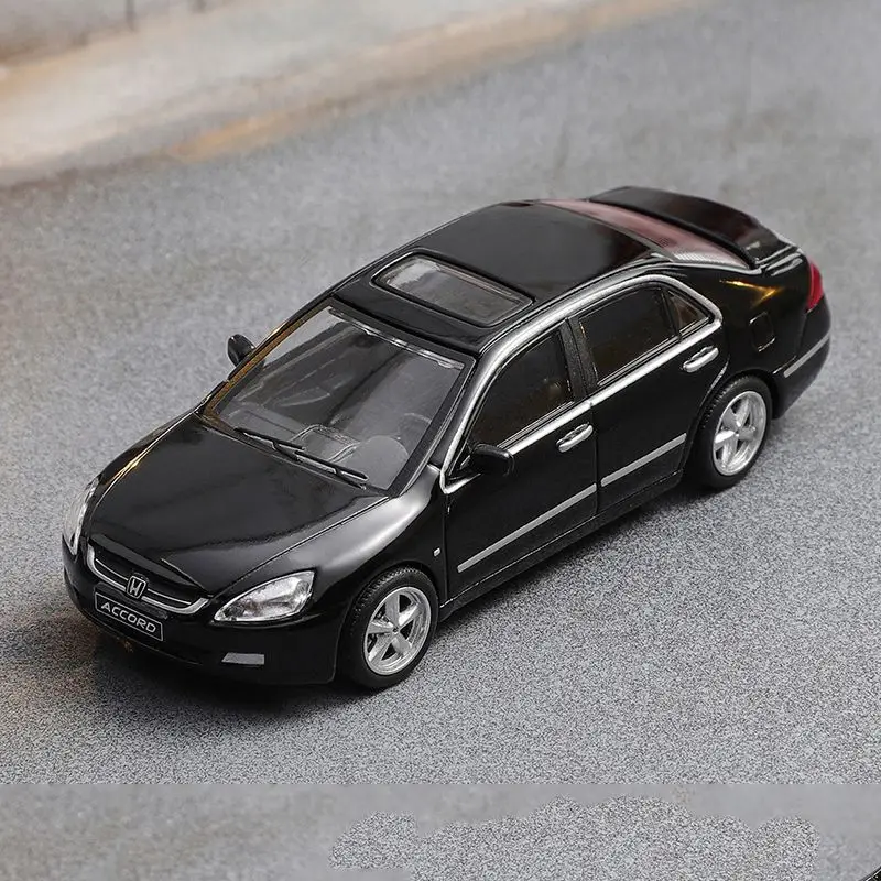 

DCT 1:64 Accord 2003 Alloy Car Diecasts & Toy Vehicles Car Model Miniature Scale Model Car Toys For Children