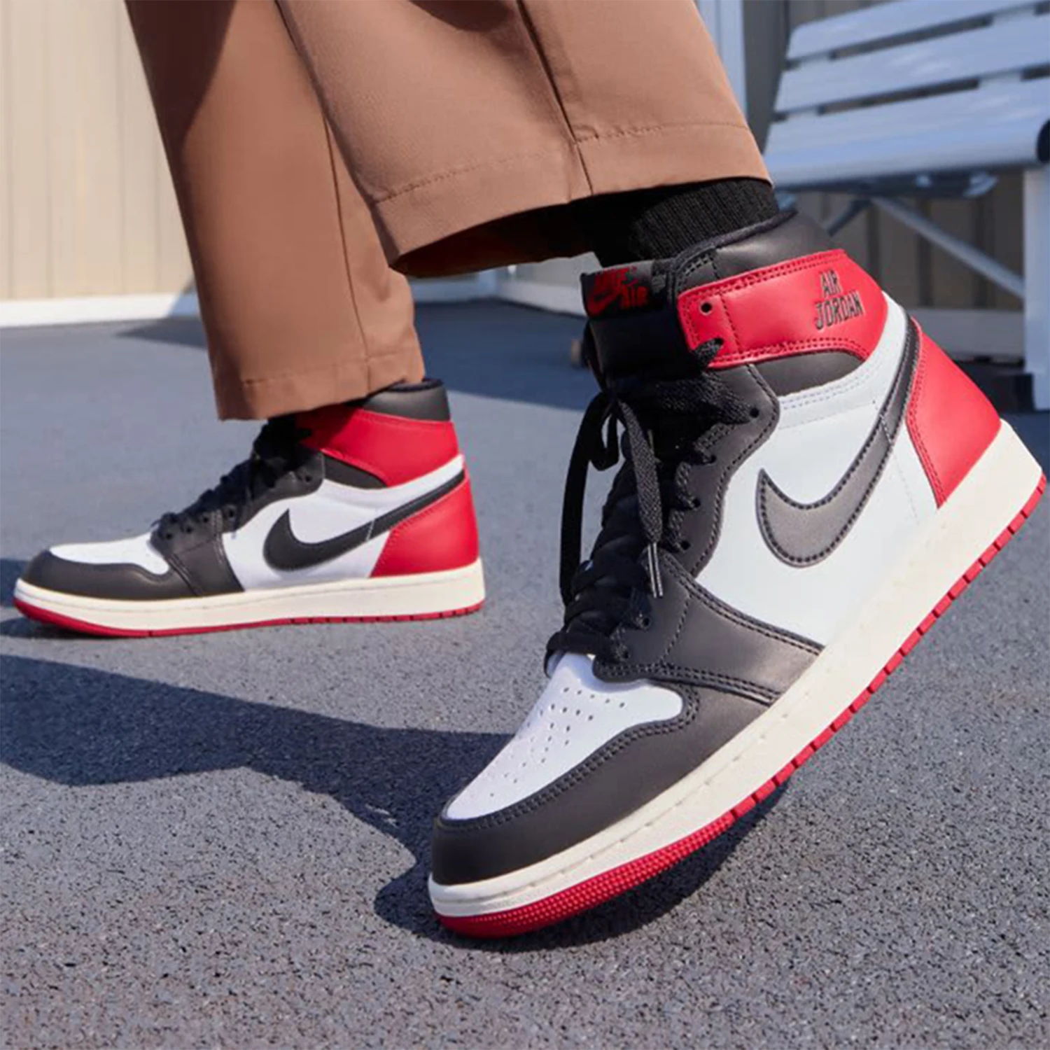 

Оригинальные классические кроссовки унисекс Nike JORDAN High Retro DZ5485-106